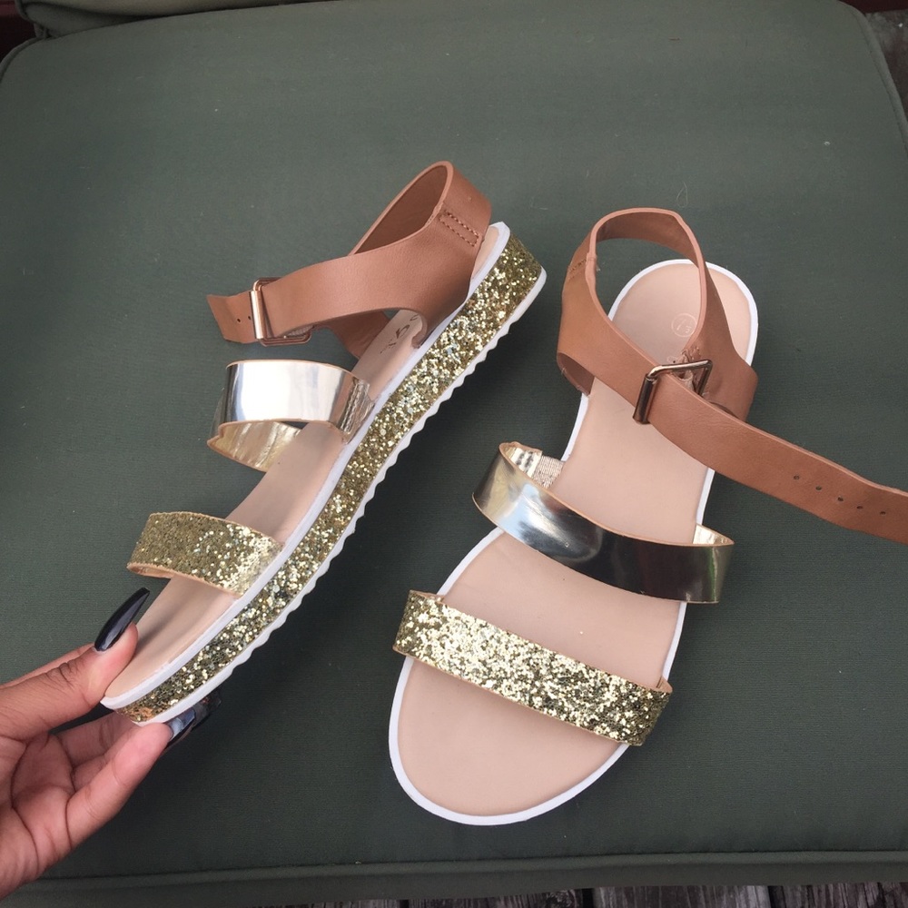 SANDALS ✨
